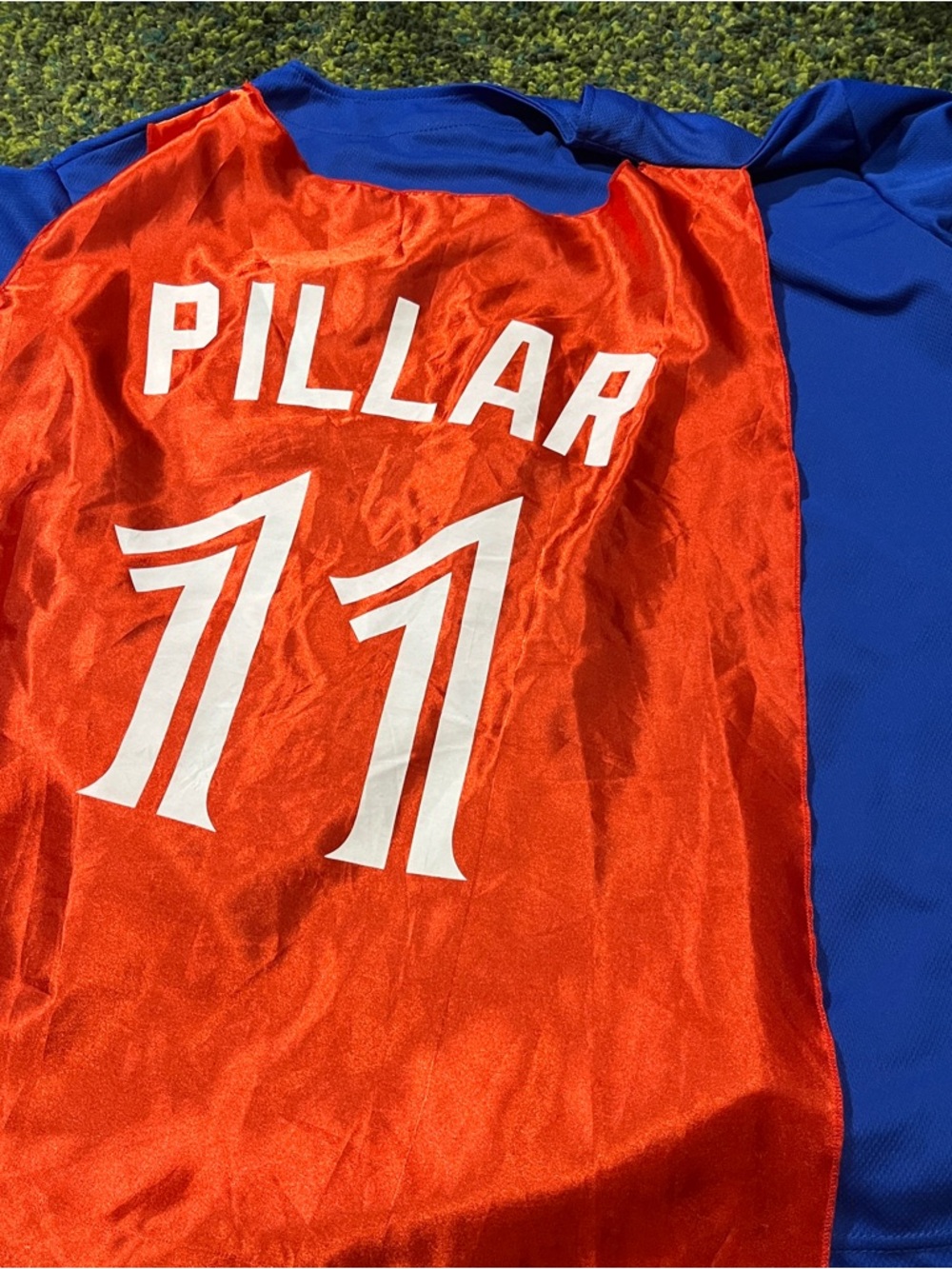 Blue Jays Giveaway Kevin Pillar Superman Jersey (XL)